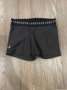 Under Armour Black Women's Logo Waistband Athletic Shorts